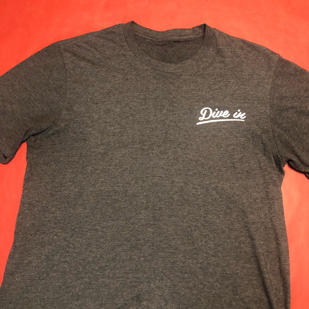 Tee shirt